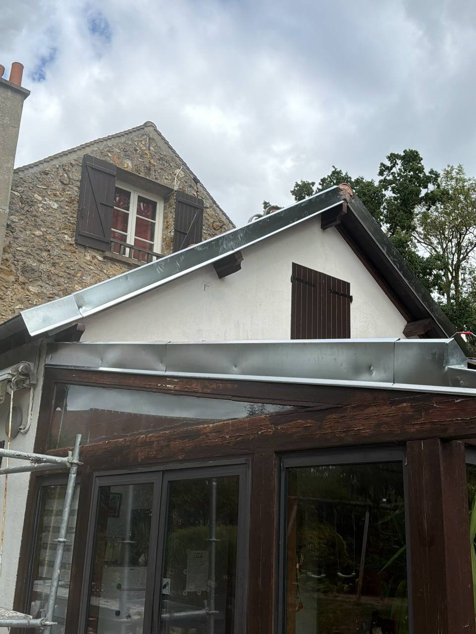 Rives zinc et démoussage manuel à Guyancourt - photo 4